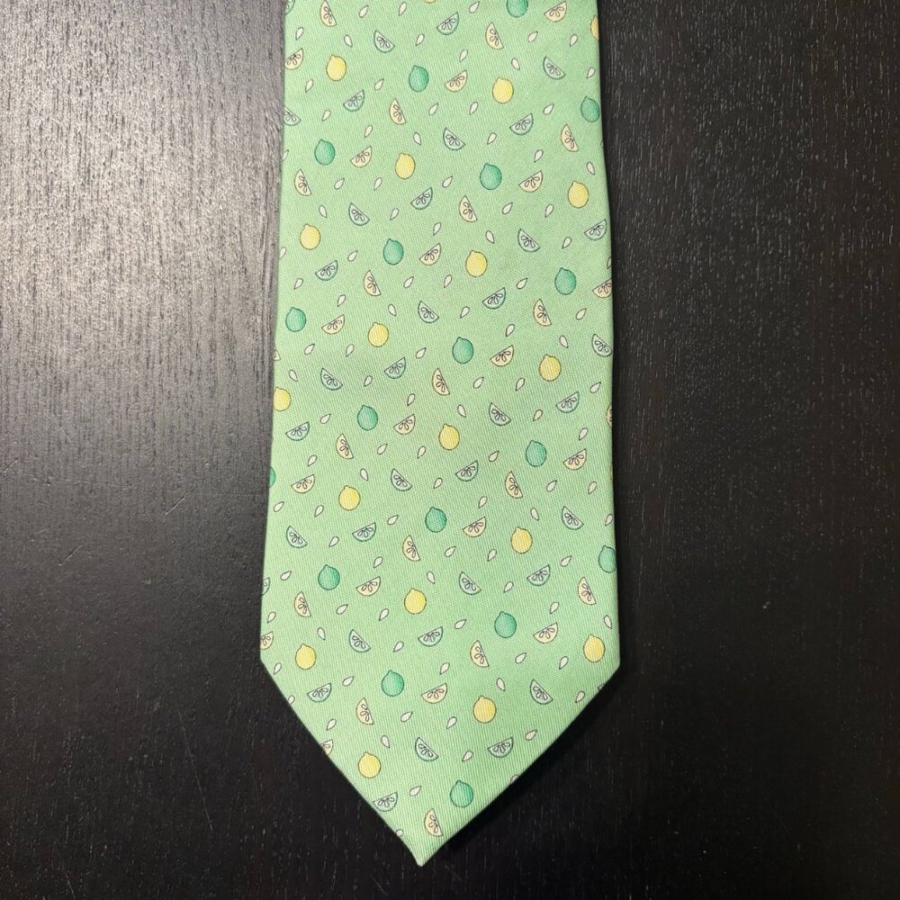 Vineyard Vines Tie Light Green Lemons & Limes